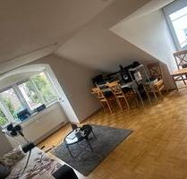 Nachmieter für Helle 3-Zimmer-DG Wohnung – ab sofort bezugsfrei! - Babenhausen