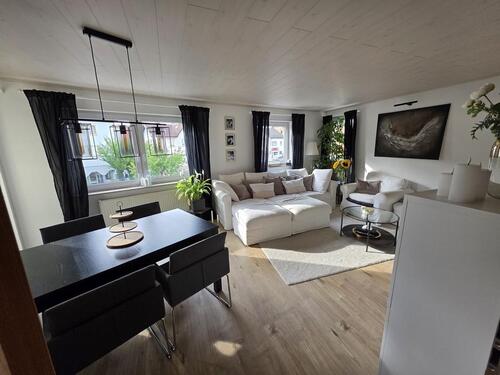 Foto - Sehr helle und ruhige 3,5 Zimmer Wohnung zu vermieten
