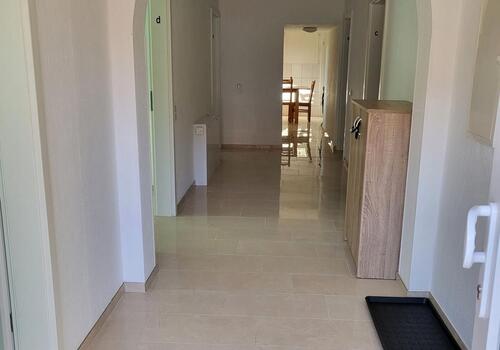 Foto - 5 ZIMMER KÜCHE BAD IM ZENTRUM, PKW, ABTELLRAUM 5 MIN. ZUM BAHNHOF