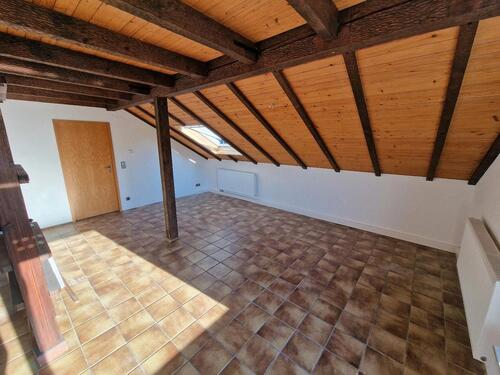 Foto - 3.5 Zimmer Dachgeschoßwohnung in Oedheim