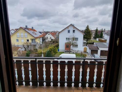 Foto - Erstbezug nach Sanierung 3 ZKB 70qm Balkon+Garage+Speicher+Keller