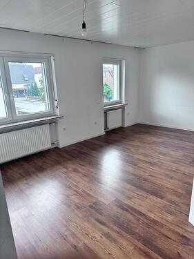 Foto - Helle 4-Zimmer-Wohnung - 1.100,00&nbsp;EUR Kaltmiete, ca.&nbsp; 120,00&nbsp;m&sup2;