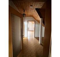 Schöne 2 Zimmer Wohnung mit 80qm2 zu vermieten - Bächingen an der Brenz