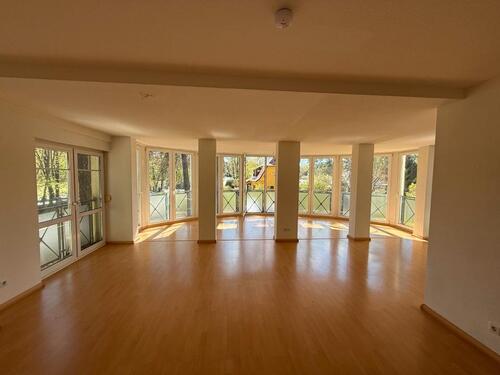 Foto - 102 m² Wohnung gegenüber Helios Klinikum–ideal für ÄrzteFamilien