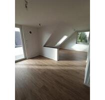 Erstbezug: 2 Zimmerwohnung in Renningen mit Küche und Balkon