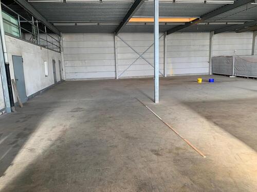 Foto - Lagerhalle Lagerfläche Lager Halle in 23566 Lübeck