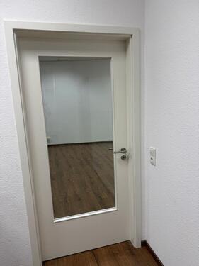 Foto - Beauty & Studio Räume frei – 36381 Schlüchtern (Warmmiete!)