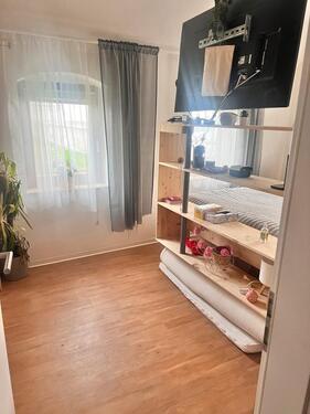Foto - 2 Raum Wohnung - 400,00 EUR Kaltmiete,