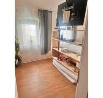 2 Raum Wohnung - 400,00 EUR Kaltmiete, in Dresden (PLZ: 01157) Cotta