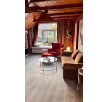 Schöne 2,5 Zimmer, Küche, Bad Wohnung, möbliert, Zeitmiete Everst - Oldenburg Bloherfelde Schöne 2,5 Zimmer, Küche, Bad Wohnung, möbliert, Zeitmiete Everst - Oldenburg Bloherfelde