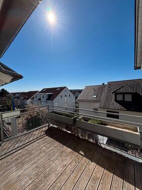 Foto - Stilvolle 4-Zimmer-Maisonette-Whg mit Balkon, EBK, Kamin, 2 Bäder