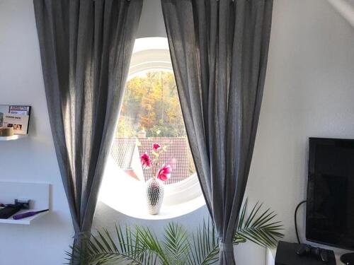 Foto - Helle moderne Wohnung mit großem Balkon im Maisonette-Sti
