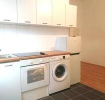 DACHGESCHOSSWOHNUNG - NEUE KÜCHE - MÖBLIERT - AB NOVEMBER - Herne Wanne-Bickern