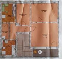 3-Zimmer-Wohnung, Leerstand, Garage, teilrenoviert - Heldenstein