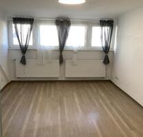 2,5 Zimmer, Küche, Diele, Bad in Dillingen sofort verfügbar - Dillingen (Saar)