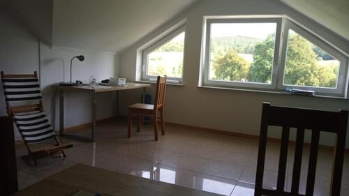 Foto - 3.5 Zimmer Dachgeschoßwohnung zur Miete in Ayl