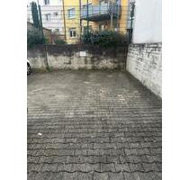 Parkplatz Für Mieten - 70,00&nbsp;EUR Miete, in Freiburg im Breisgau (PLZ: 79106) Brühl