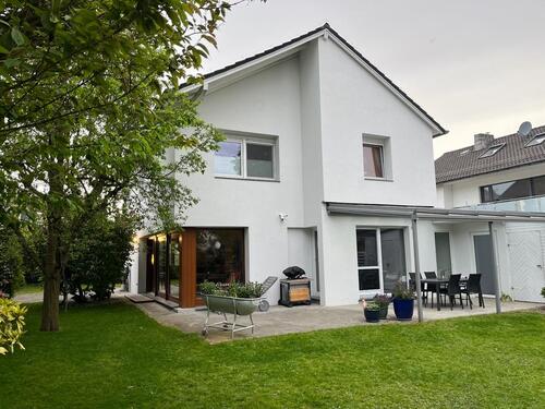 Foto - 6 Zimmer Einfamilienhaus zur Miete in Aachen