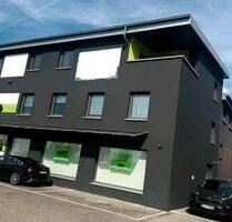 Gewerberäume zu vermieten! - 2.100,00&nbsp;EUR Kaltmiete, ca.&nbsp; 300,00&nbsp;m&sup2; in Haßfurt (PLZ: 97437)