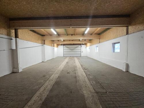 Foto - Zu vermieten: Lagerhalle mit 160m² Grundfläche am Gambacher Kreuz