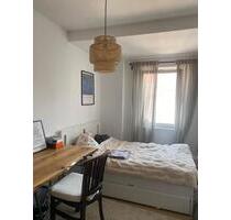 möbliertes Zimmer frei in einer Zweier Frauen WG für Dezember - Nürnberg Rabus