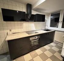 Helle 3 Zimmer Wohnung mit EBK in zentraler Lage - Oberhausen