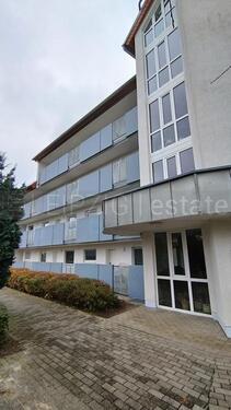 Foto - Helle 2 Zimmer-Maisonettewohnung im Dachgeschoss mit Lift, Balkon & Tiefgaragenstellplatz