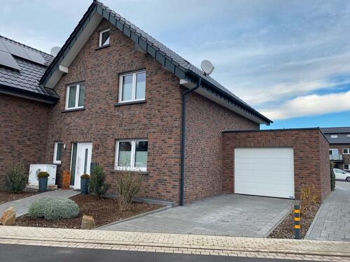 Foto - Schönes Reihenendhaus mit Garage in 47623 Kevelaer