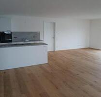 Hochwertige 4-Zimmerwohnung im EG in Satteldorf