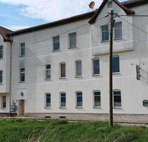 Eine 2 Raum Wohnung - 380,00&nbsp;EUR Kaltmiete, ca.&nbsp; 54,00&nbsp;m&sup2; in Apolda (PLZ: 99510)