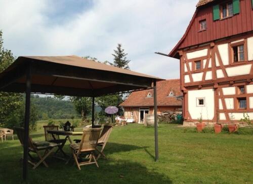 Foto - Großzügige Familienwohnung oder WG zur Miete