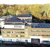 Vielseitiges Gewerbeobjekt in Dortmund-Eving: 3 Hallen und moderne Büroflächen.