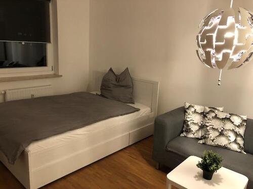 Foto - Möblierte 1-Zimmer Wohnung in München-Moosach