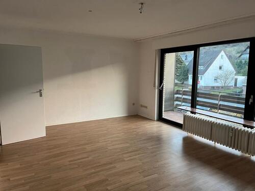 Foto - helle Wohnung in ruhiger Lage - 450,00&nbsp;EUR Kaltmiete, ca.&nbsp; 62,00&nbsp;m&sup2;