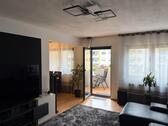 Foto - Helle 3-Zimmer Mietwohnung mit großem West-Balkon im 1. OG