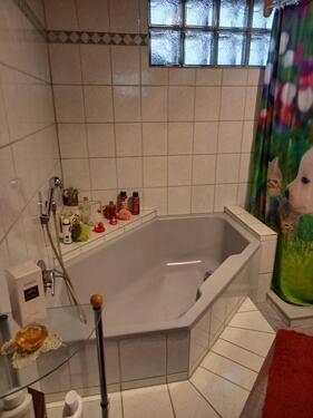 Foto - Einfamilienhaus mit Nebengebäude Bretten-OT