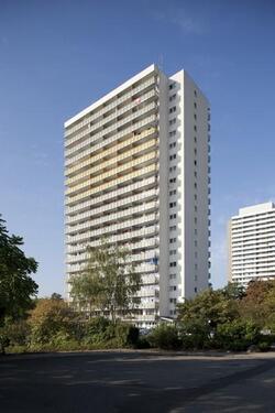 Foto - Lichtdurchflutete 2-Zimmer-Wohnung mit Balkon und traumhafter Aussicht
