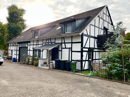 Foto - Haus in Schwerte-Holzen 1-2 Familienhaus