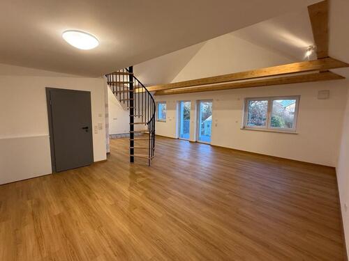 Foto - 3 Zimmer Maisonettenwohnung zur Miete in Adelsdorf