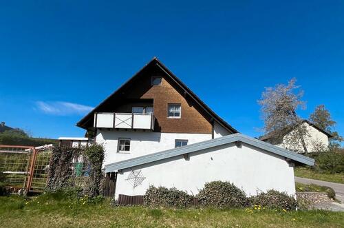 Foto - 7.5 Zimmer Einfamilienhaus zum Kaufen in Friedenweiler