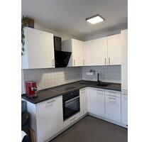 Charmamte 2-Zimmer-Wohnung mit zwei Balkons und Tiefgarage - Heidelberg Kirchheim