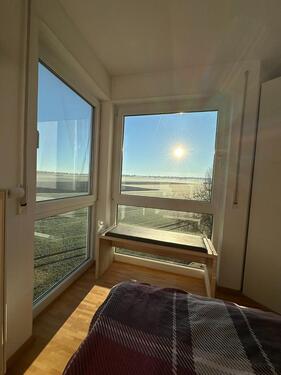 Foto - Top gepflegte 4-Zimmer-Galerie-Wohnung in Feldrandlage mit Garten