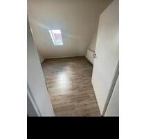 4 Zimmer Maisonette-Wohnung - 1.100,00&nbsp;EUR Kaltmiete, ca.&nbsp; 90,00&nbsp;m&sup2; in Eislingen (Fils) (PLZ: 73054)