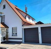Schönes, gepflegtes und modernes Einfamilienhaus in ruhiger Lage - Hüttlingen