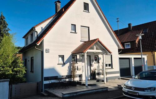 Foto - 7 Zimmer Einfamilienhaus zum Kaufen in Hüttlingen