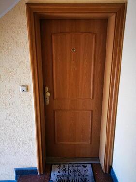Foto - Schöne 2-Zimmer-Wohnung, Balkon, Einbauküche, Keller,62m2 Garage