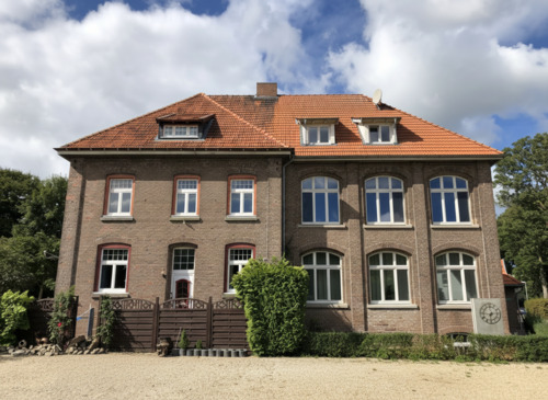 Foto - Wohnen in der Alten Schule - 1.800,00&nbsp;EUR Kaltmiete, ca.&nbsp; 200,00&nbsp;m&sup2;