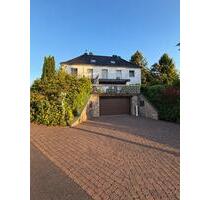 Exklusives Einfamilienhaus in naturnaher Bestlage von Kall