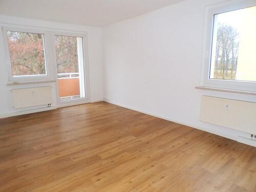 Foto - ** Balkon ** 3 Zimmer Wohnung in Werdau zu vermieten!