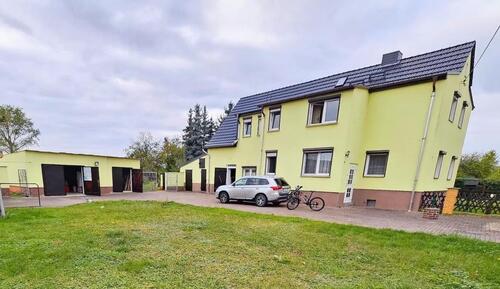 Foto - Einfamilienhaus 120m² + Garagen + Nebengelass Grundstück 3300m²